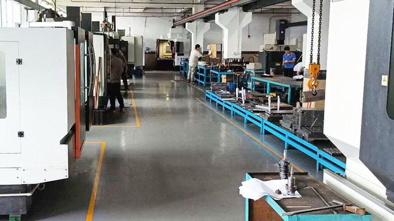 空调模具与注塑加工：差异解析与工艺要点