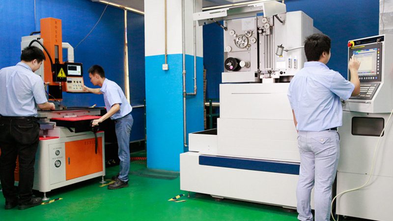 东莞硅胶模具价格构成解析**