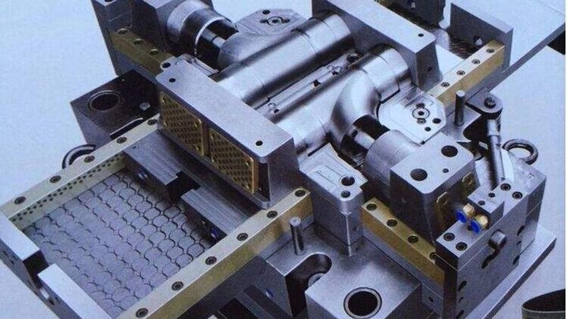 注塑模具生产基地：揭秘价格构成与影响因素**