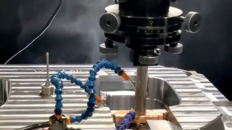 深圳压铸模具公司排名：揭秘行业翘楚背后的技术实力